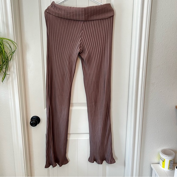 Love Cameron LA Light brown Wide Leg Ruffled Stretchy Pants High Waist Pull On - Picture 3 of 10
